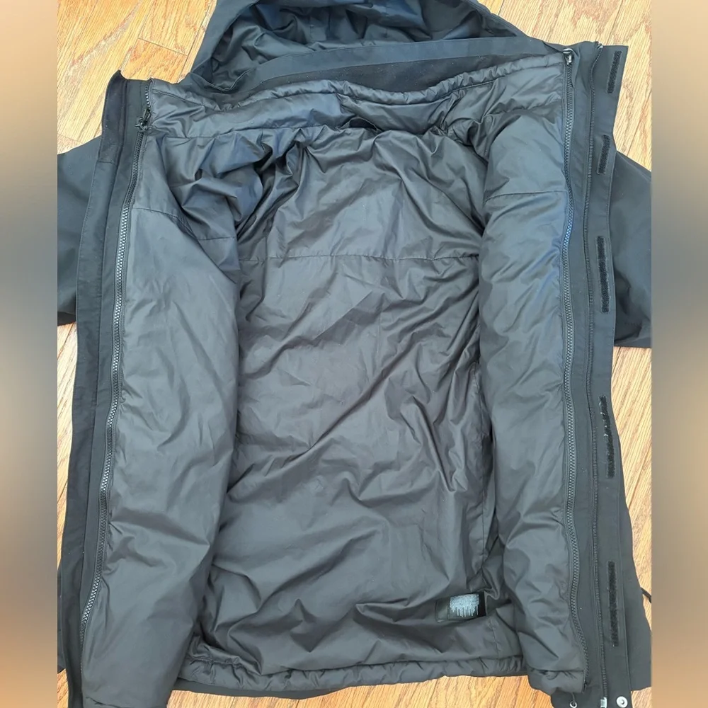 The North Face Men's 2 in 1 warm long hooded jacket XL VGUC